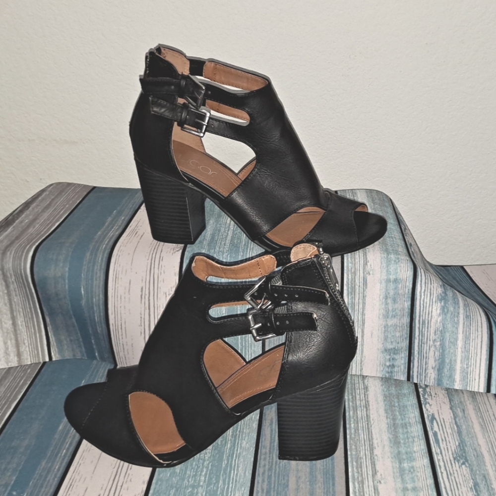 Womens Sandals Knee High Gladiator